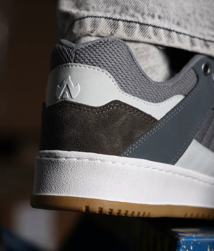 Zapatillas Amerika SB Ruka Gris Blanco