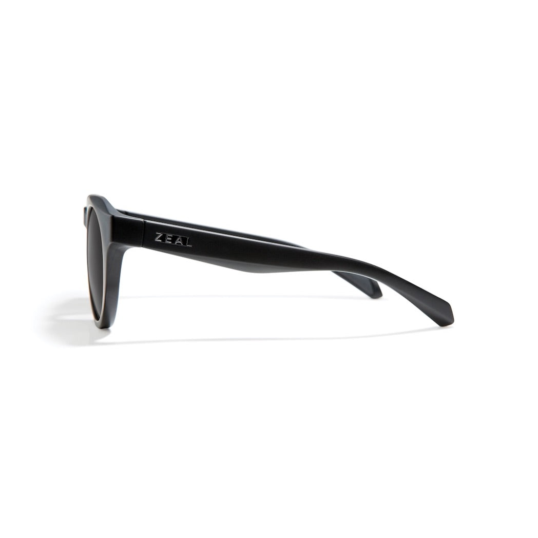 ZEAL OPTICS - CROWLEY | Matte Black w/ Dark Grey