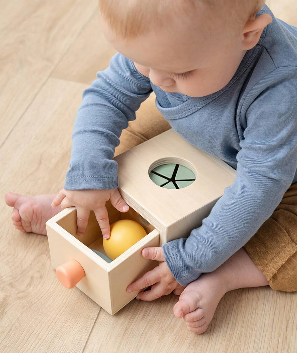 Done By Deer Hide & Find Box Nozo Colour Mix