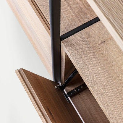 janua | bc 06 room 68 shelving system | 5x5 grid oak + black