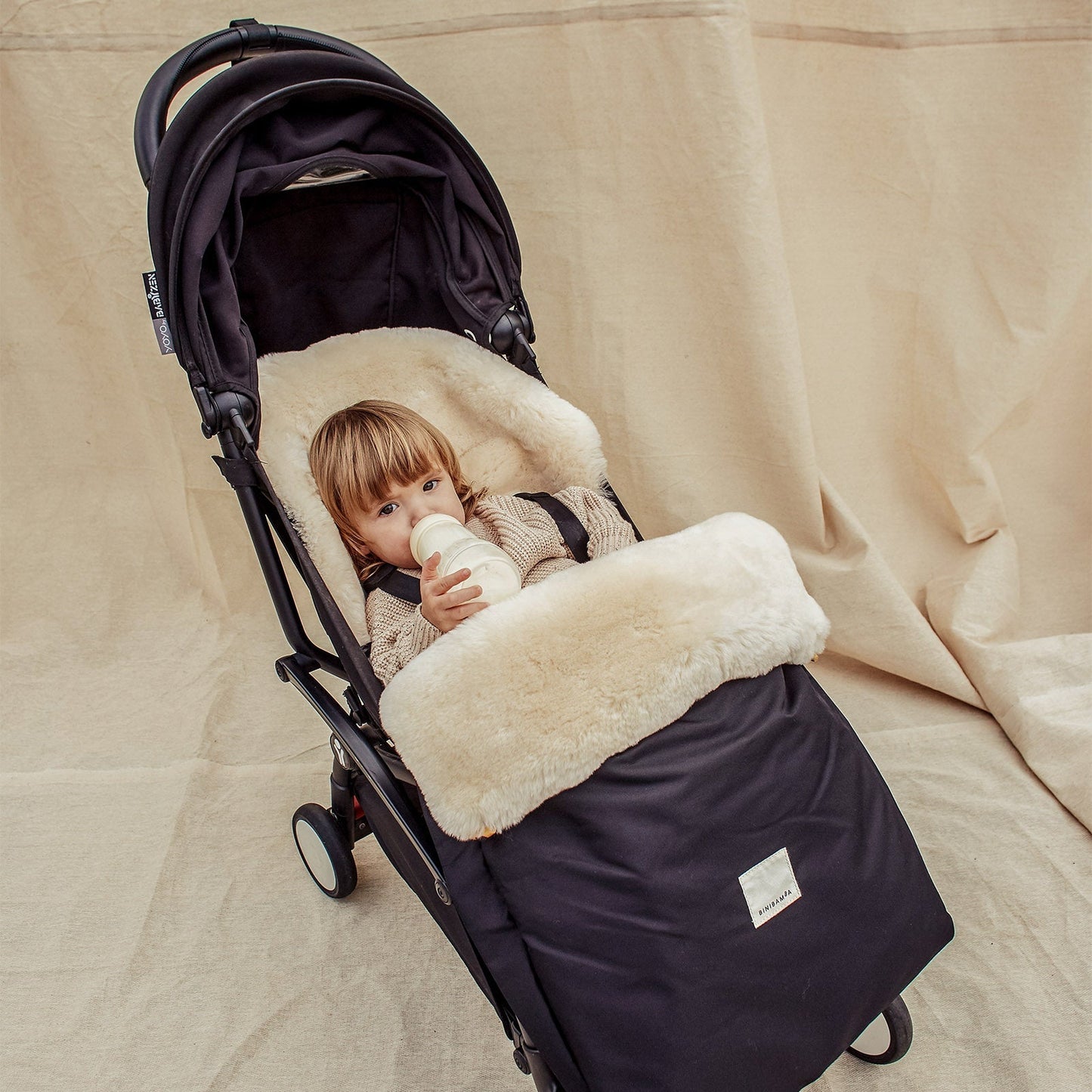 Binibamba Sheepskin Puffmuff Fixed Harness - Milk