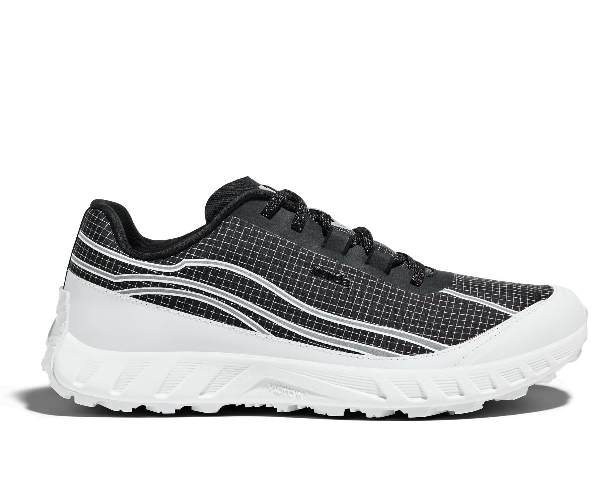 Women's Norda 002