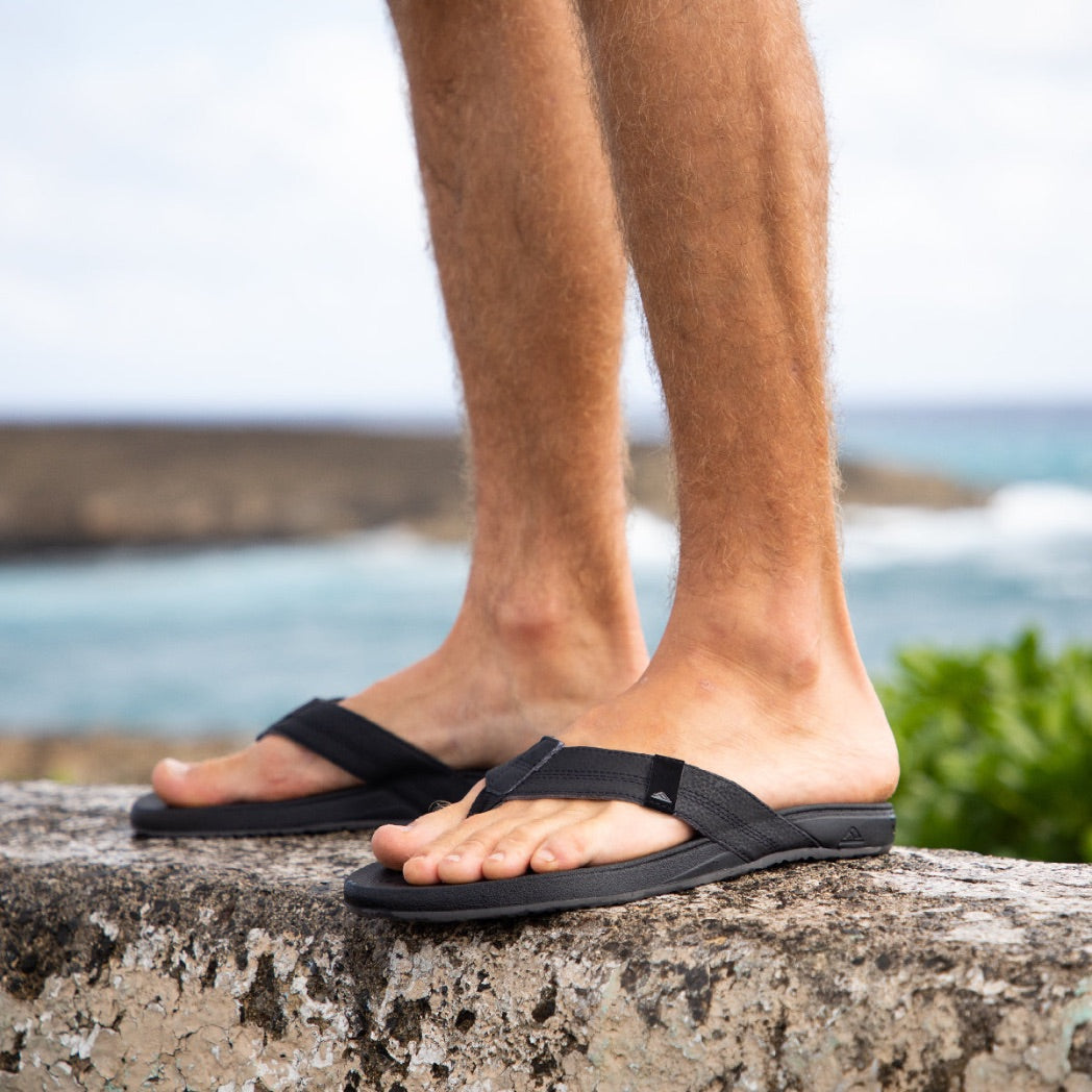 REEF - CUSHION PHANTOM 2.0 | BLACK