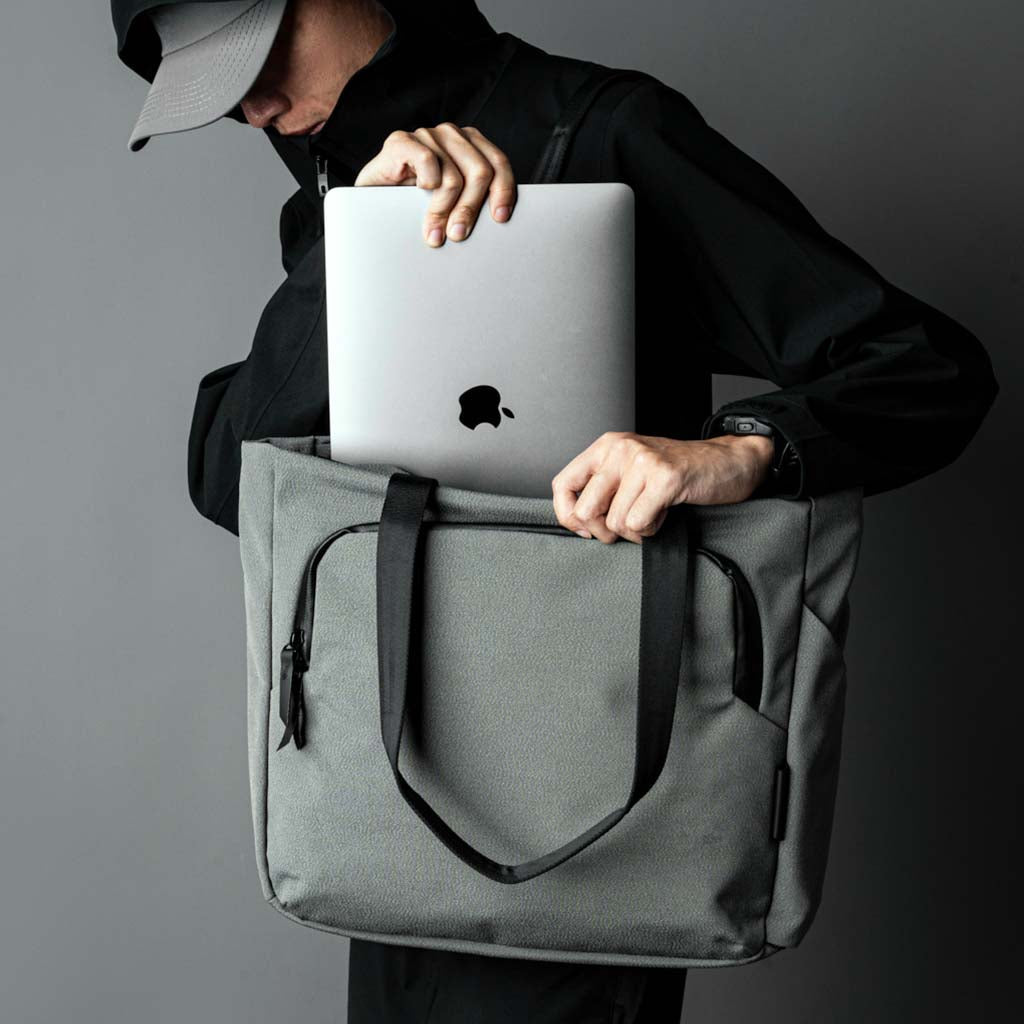 Bravo Tote V1