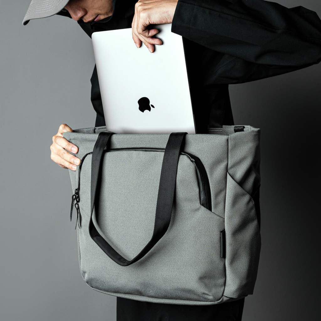 Bravo Tote V1
