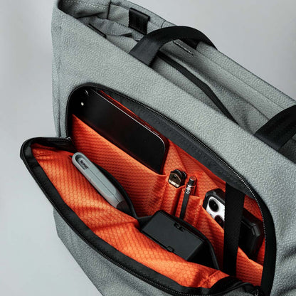Bravo Tote V1