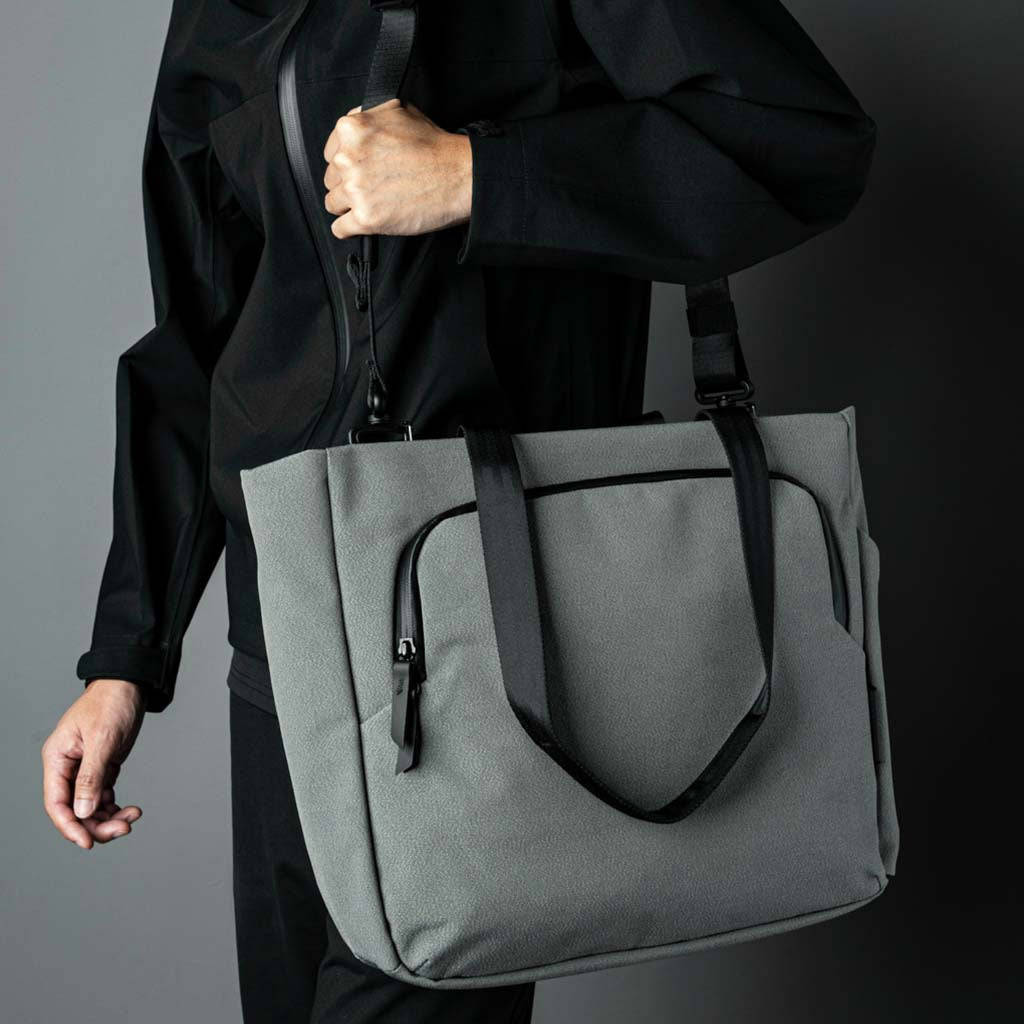 Bravo Tote V1