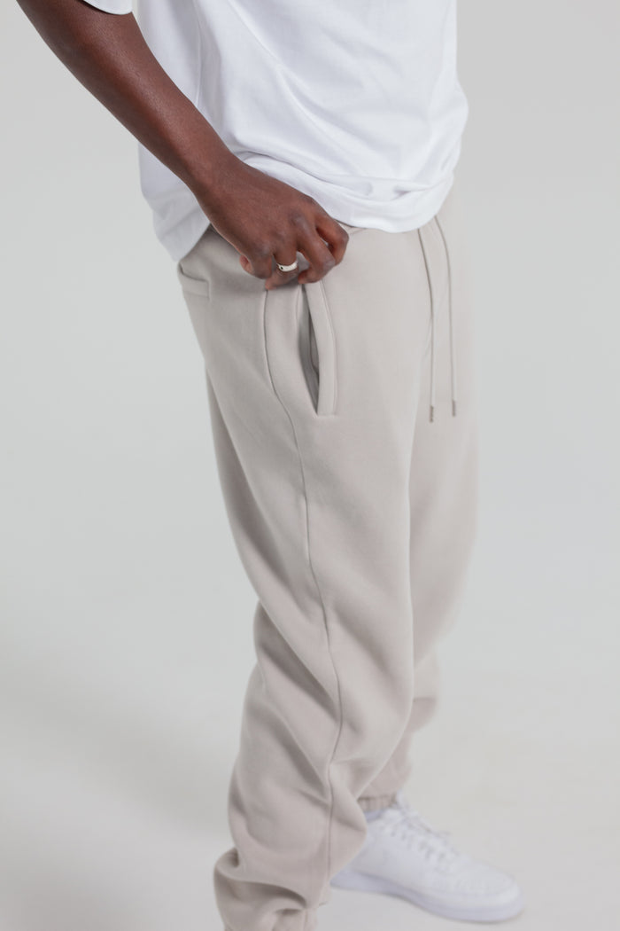 BASIC SCRIPT SUPERFLEECE TRACKPANTS