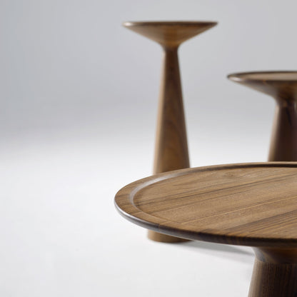 draenert | figura side table | american walnut 29x42cm