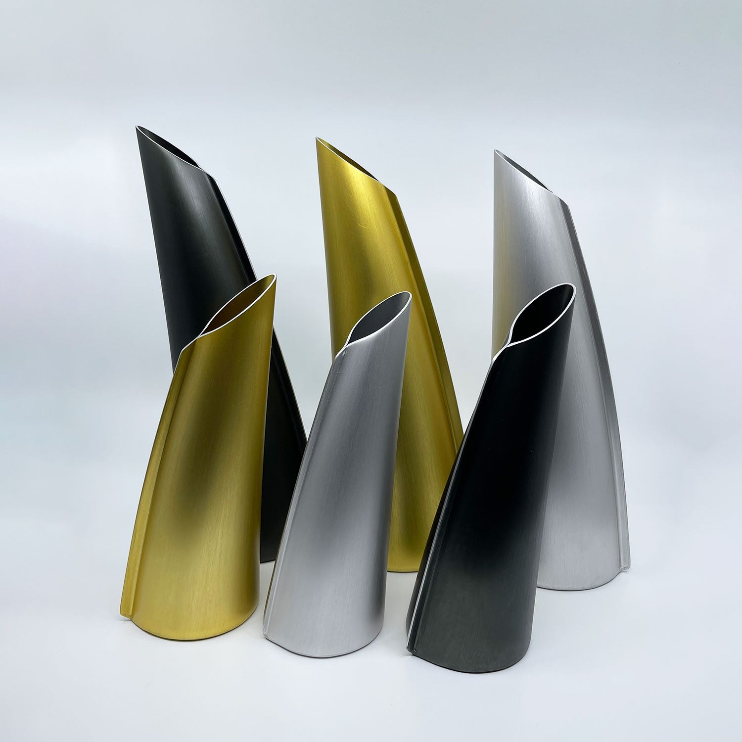 fink | single stem vase | silver medium - LC
