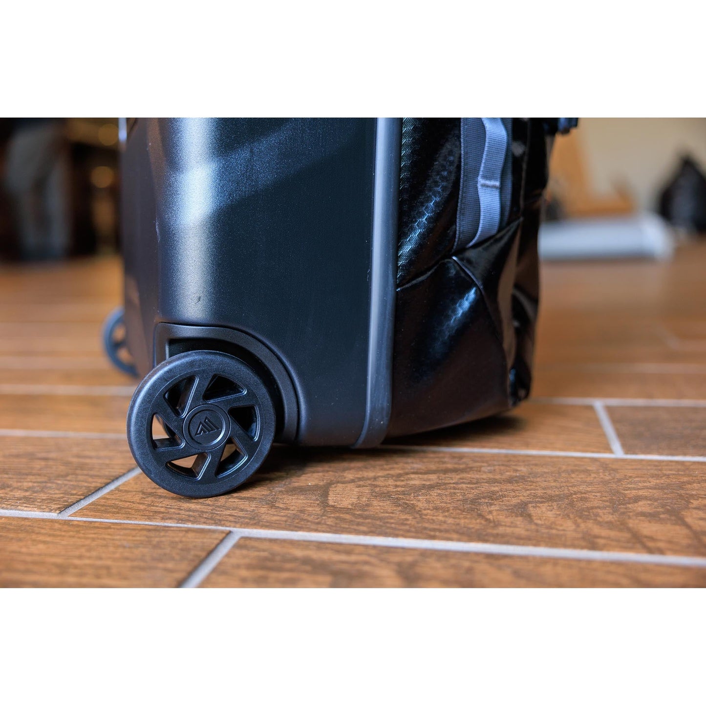 Alpaca Wheeled Duffle 100