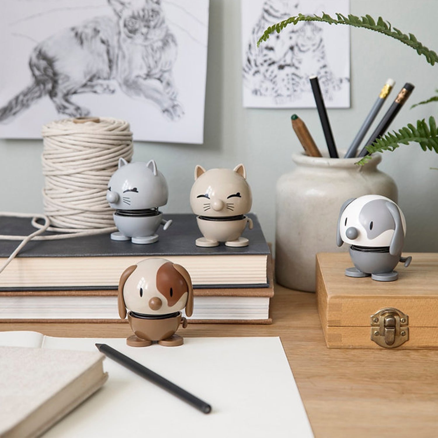 hoptimist | animals | dog grey small