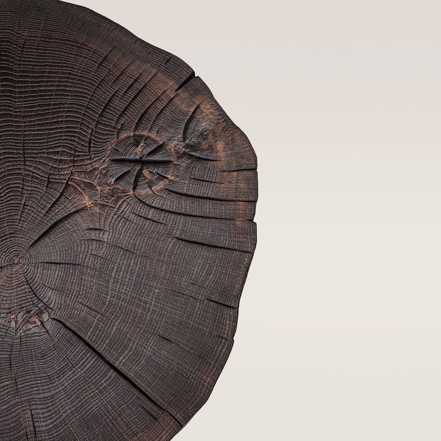 janua | bc 05 stomp table | 90-100cm | charburned oak shade brown
