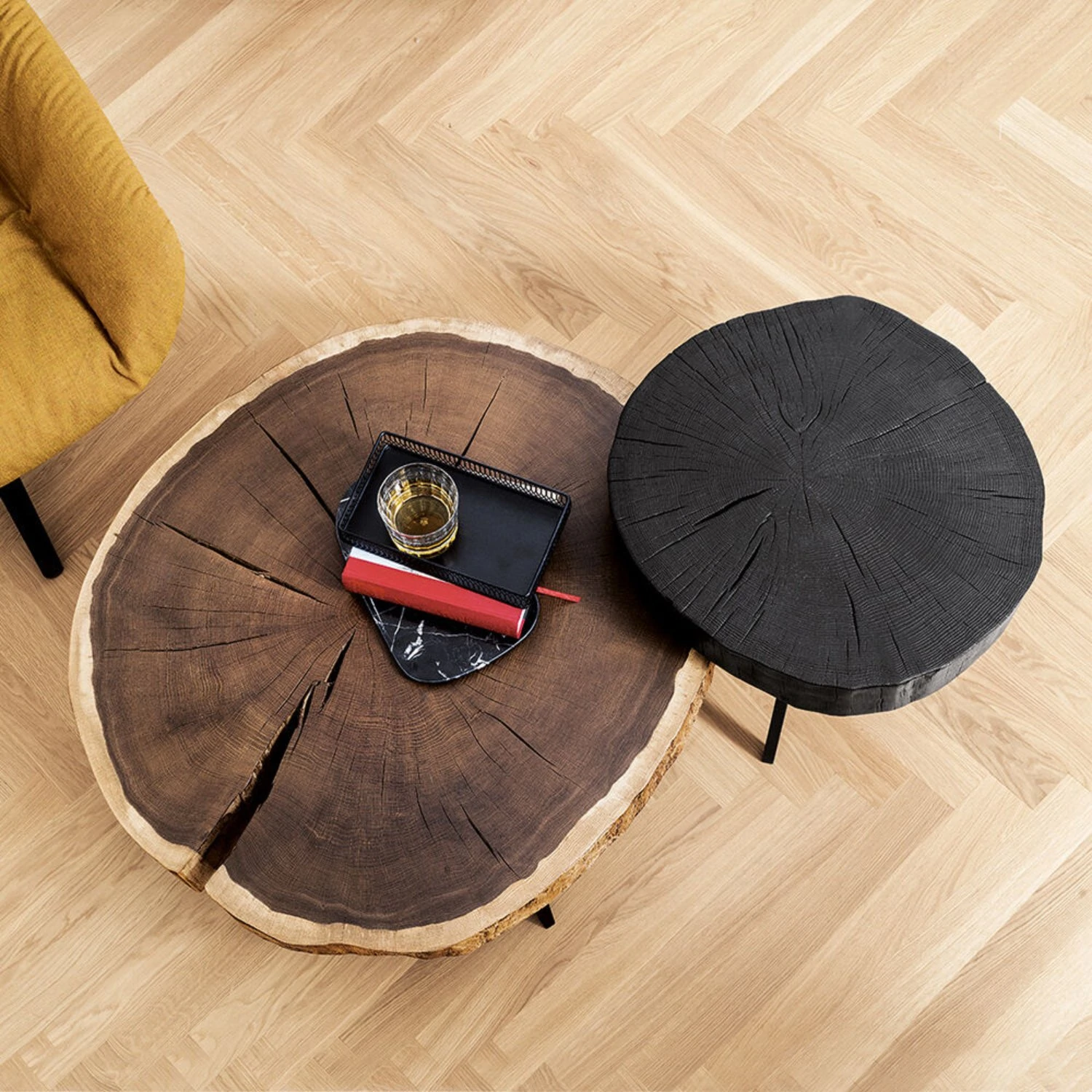 janua | bc 05 stomp table | 40-50cm | black