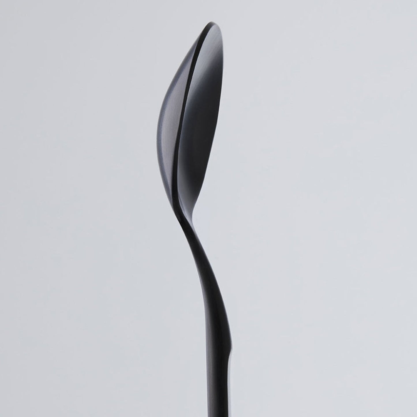 krof | collection no.1 | 24 piece cutlery set | matte black