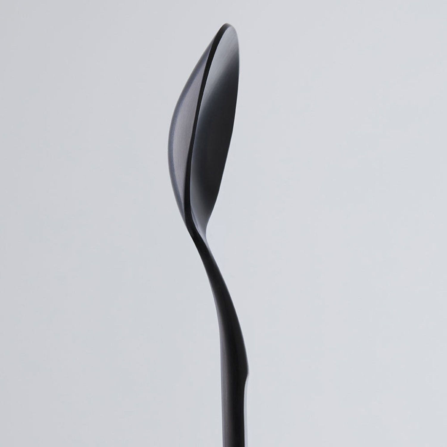 krof | collection no.1 | 24 piece cutlery set | matte black