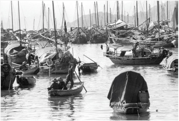 'Life in Hong Kong in 1969' by Redge Solley, Set of 4 postcards