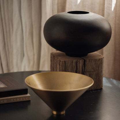 audo copenhagen (menu) | surround vase