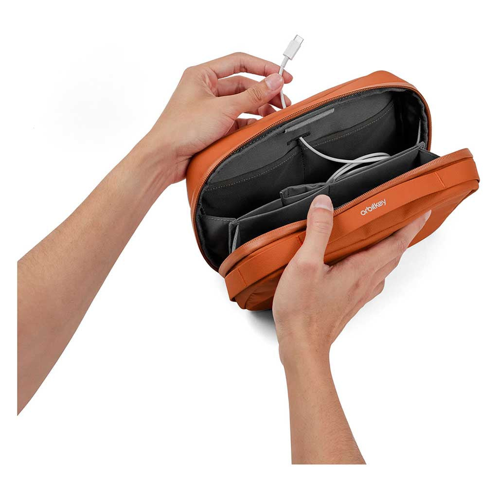 2-in-1 Tech Pouch