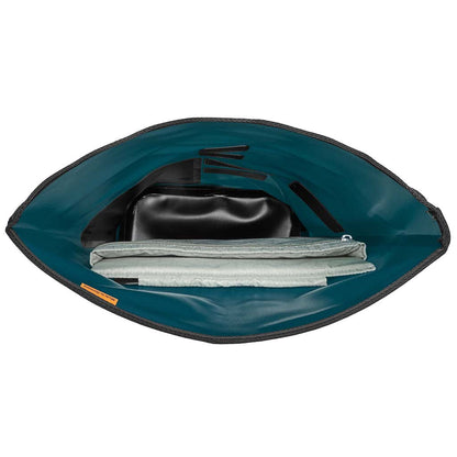 Commuter Daypack 21L